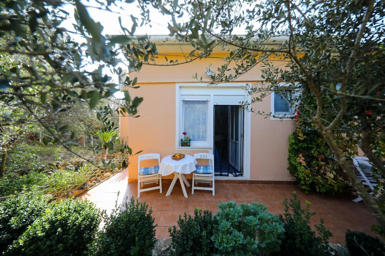 Apartments With A Parking Space Brbinj, Dugi Otok - 8160 ภายนอก รูปภาพ