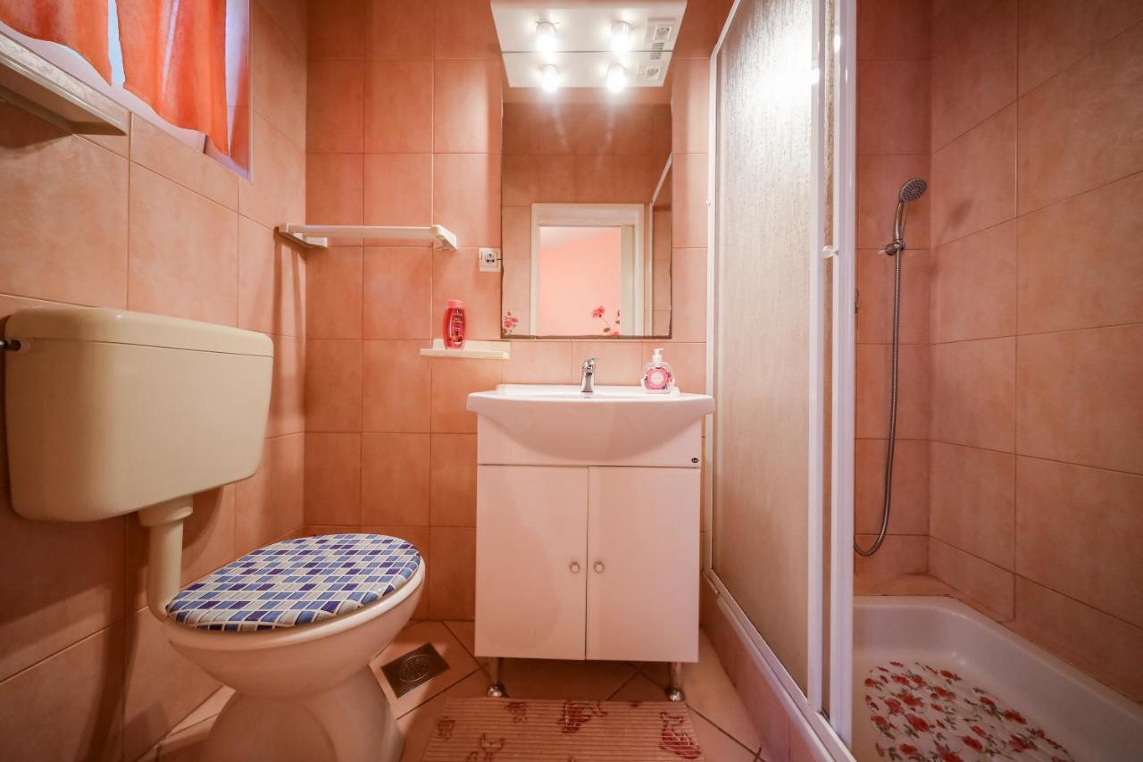 Apartments With A Parking Space Brbinj, Dugi Otok - 8160 ภายนอก รูปภาพ